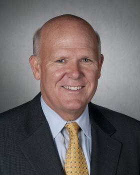 Dan Akerson photo